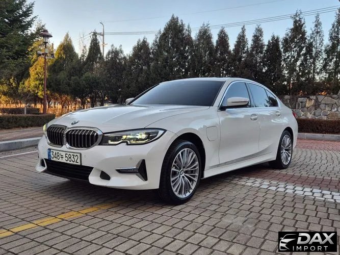 BMW 3-Series 330e Luxury