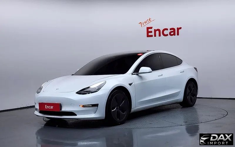 Tesla Model 3 Long Range