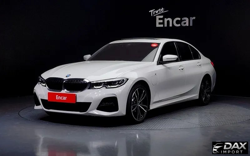 BMW 3-Series 330e M Sport