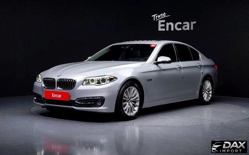 BMW 5-Series 528i Luxury