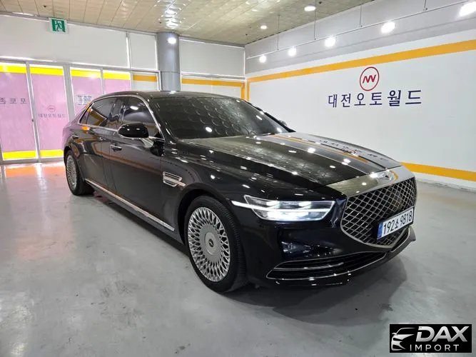 Genesis G90 5.0 AWD