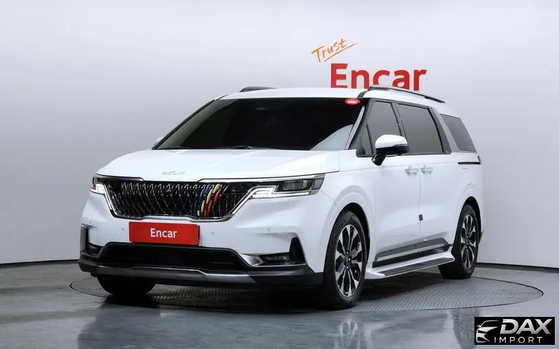 Kia Canival Gasoline 7-Seater Signature