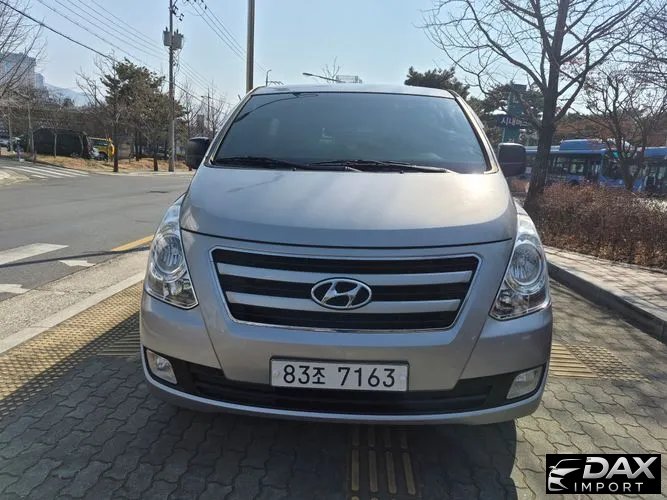Hyundai Starex 5-Seater VAN