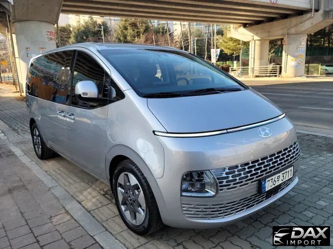Hyundai Staria 4WD Tourer 11-Seater