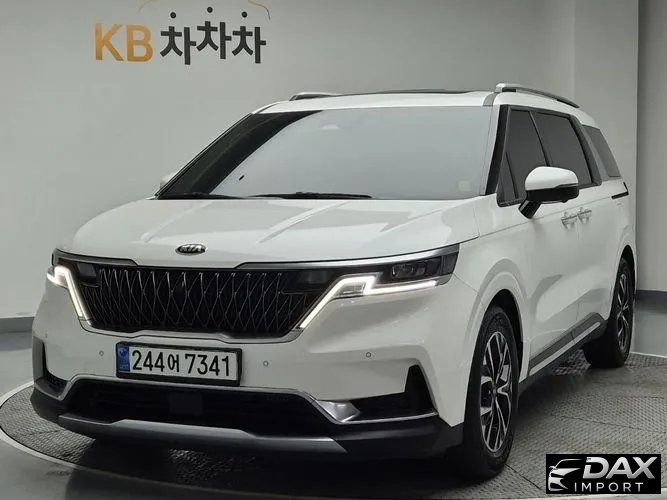 Kia Canival 9-Seater Signature