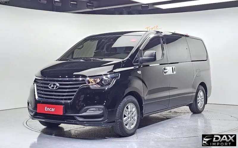 Hyundai Starex Van 5-Seater