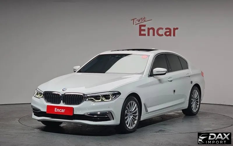 BMW 5-Series 520i Luxury