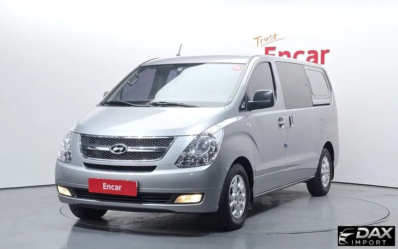 Hyundai Starex 5-Seater VAN