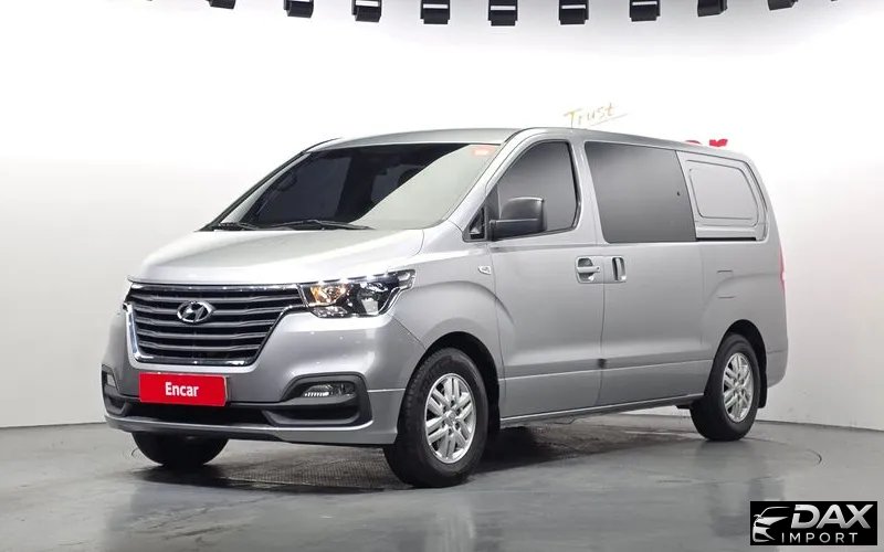 Hyundai Starex Van 5-Seater