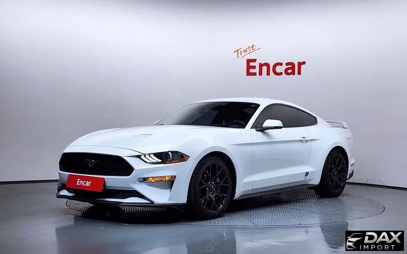Ford Mustang Coupe