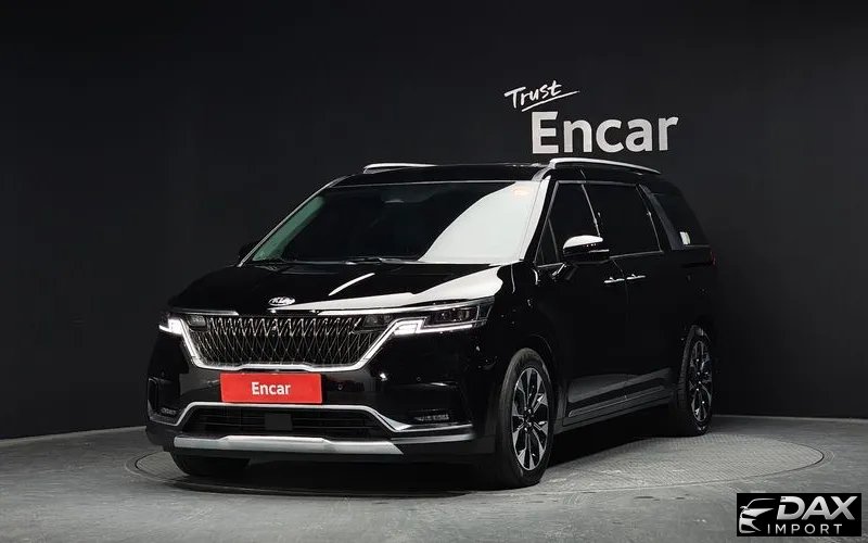 Kia Canival Gasoline 7-Seater Signature