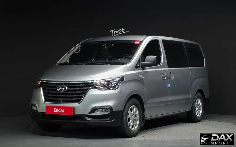 Hyundai Starex Van 5-Seater