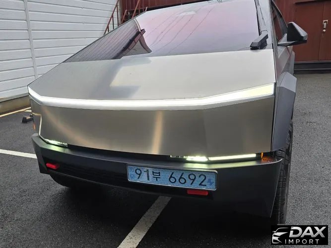 Tesla Cybertruck Cyberbeast