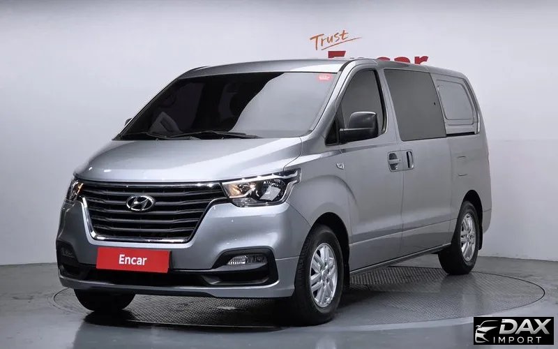 Hyundai Starex Van 5-Seater