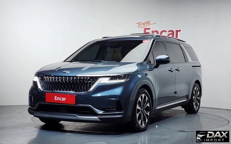 Kia Canival 9-Seater Signature