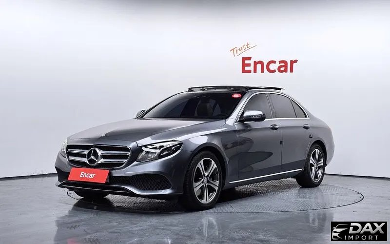 Mercedes-Benz E-Class E300 4MATIC Avnatgarde