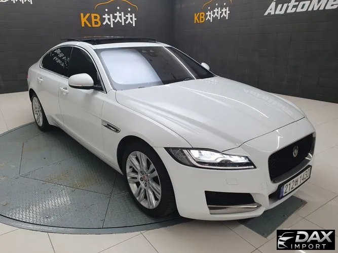 Jaguar XF 30d Portfolio