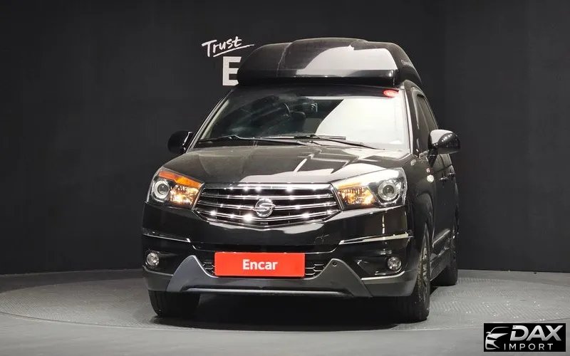 KG_Mobility_Ssangyong KORANDO 4WD Chateau 11-seater