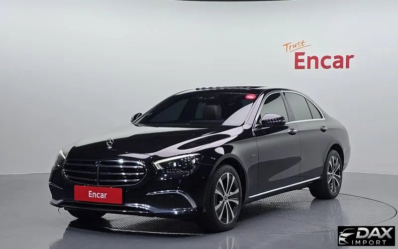 Mercedes-Benz E-Class E300e 4MATIC Exclusive