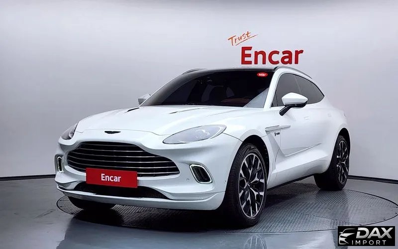 Astonmartin DBX 4.0 V8