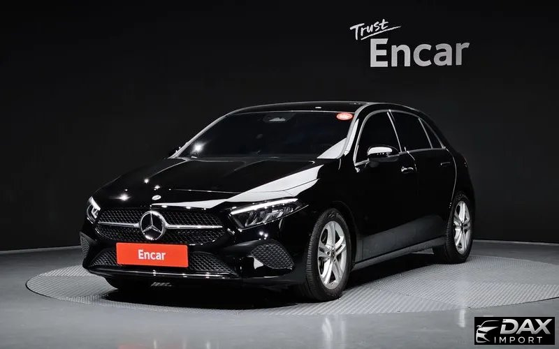 Mercedes-Benz A-Class A220 Hatchback