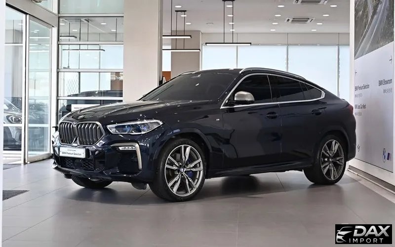 BMW X6 M50i