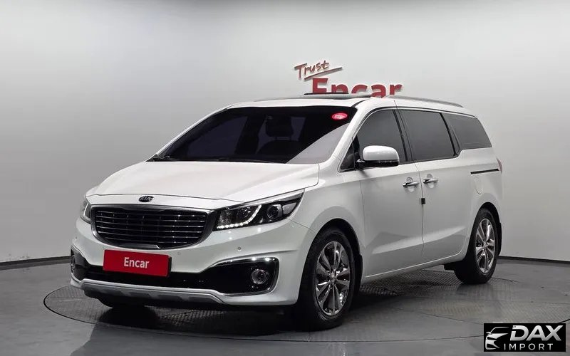 Kia Canival 7-seater Limousine