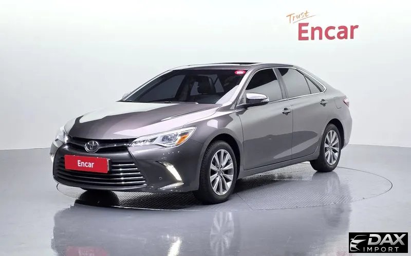 Toyota Camry 2.5 XLE