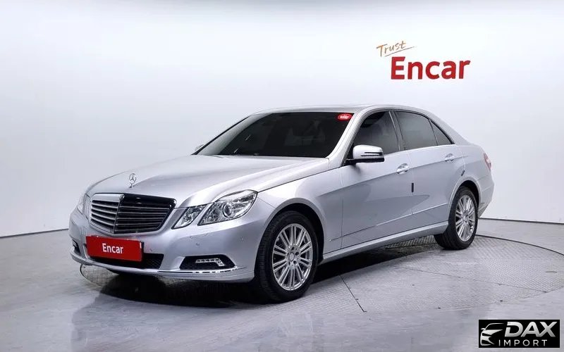 Mercedes-Benz E-Class E300 Elegance