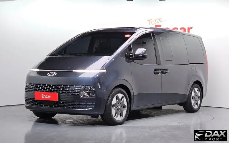 Hyundai Staria 4WD Tourer 11-Seater