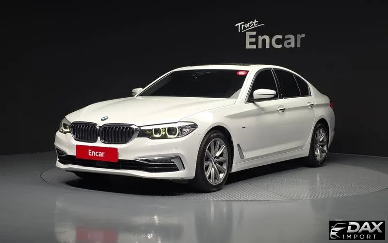BMW 5-Series 520i Luxury