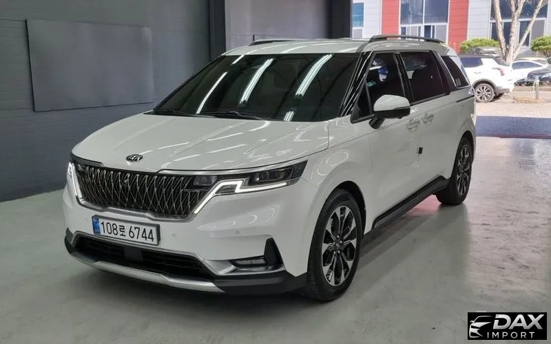 Kia Canival 9-Seater Noblesse