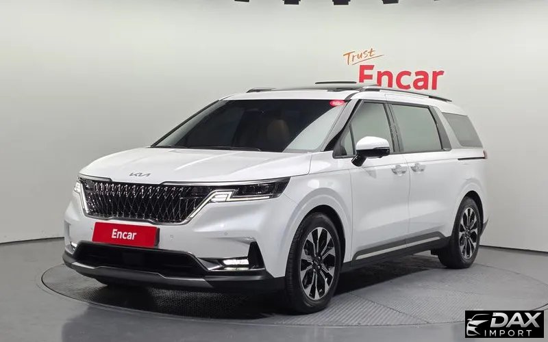Kia Canival Gasoline 7-Seater Signature