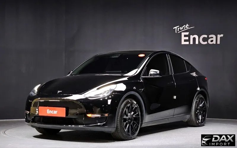 Tesla Model Y Long Range AWD