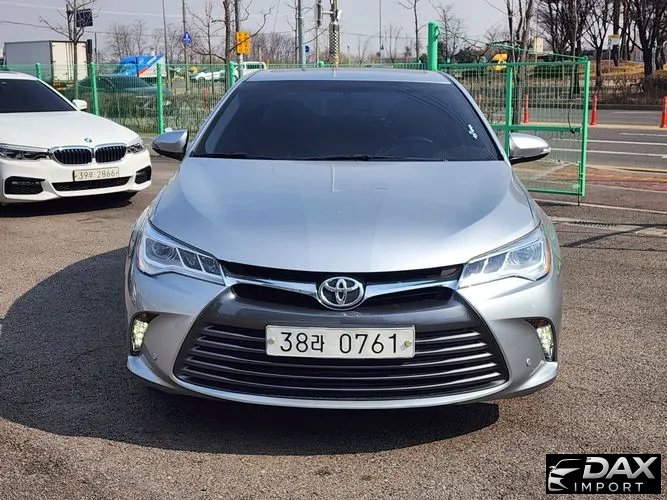 Toyota Camry 2.5 XLE