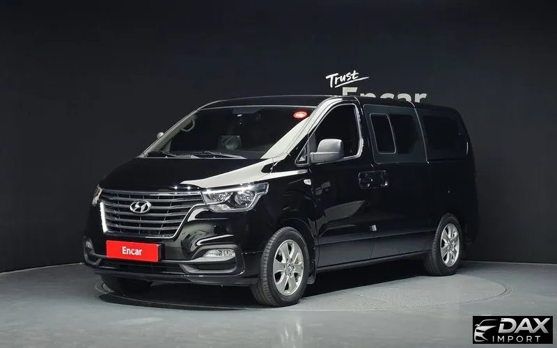 Hyundai Starex Wagon 11-Seater