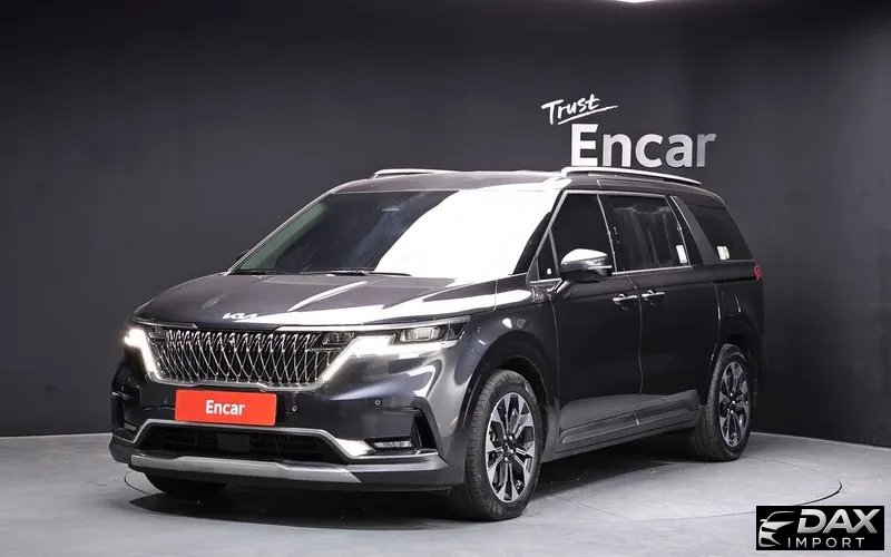 Kia Canival Gasoline 7-Seater Signature