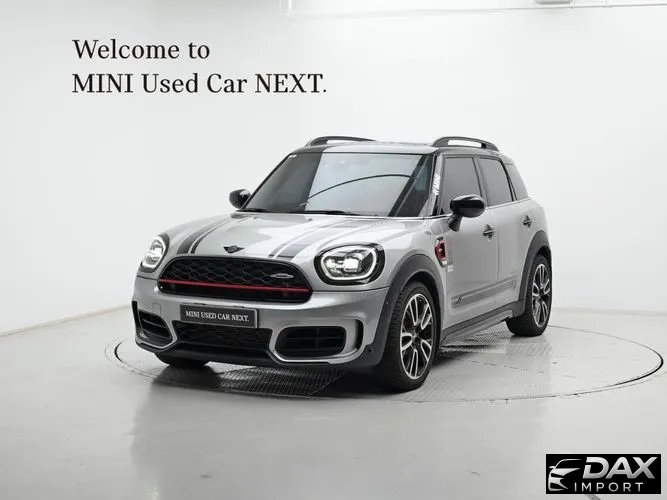 Mini Countryman JCW Launch Pack