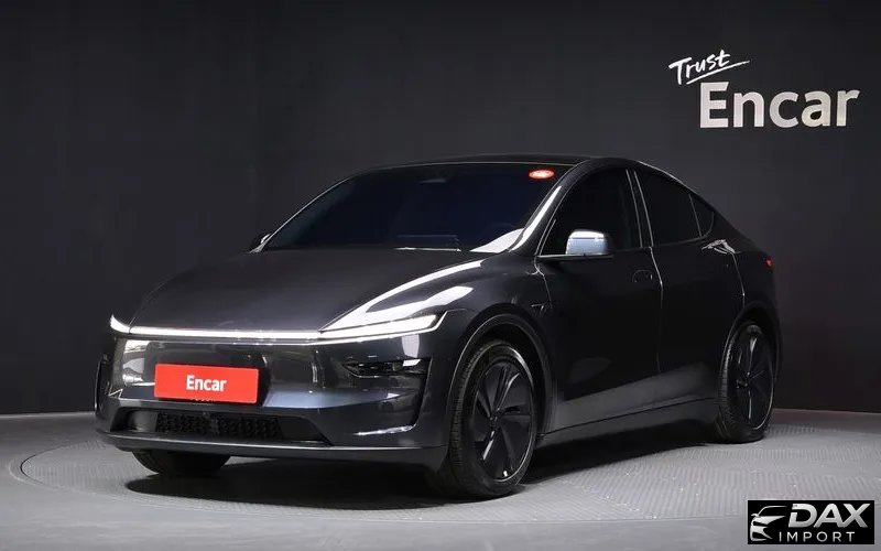 Tesla Model Y RWD