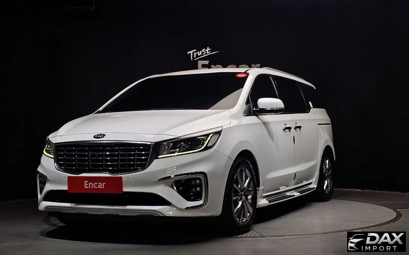 Kia Canival 7-Seater Limousine