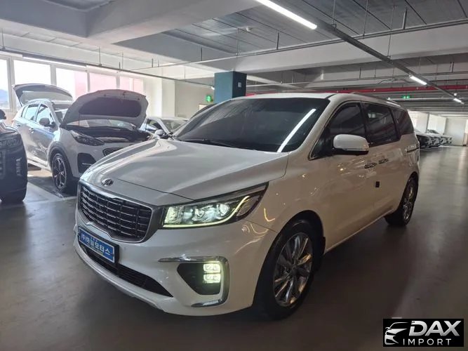 Kia Canival 7-Seater Limousine