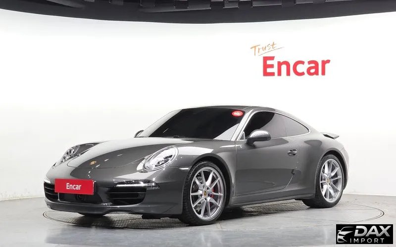 Porsche 911 Carrera 4S