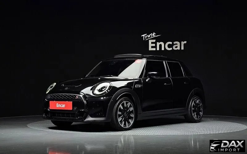 Mini Cooper 5Door Multitione Edition