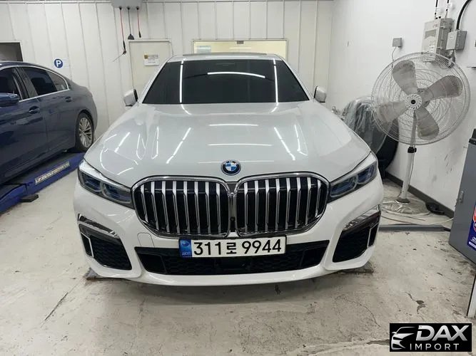 BMW 7-Series 745e iPerformance M Sport