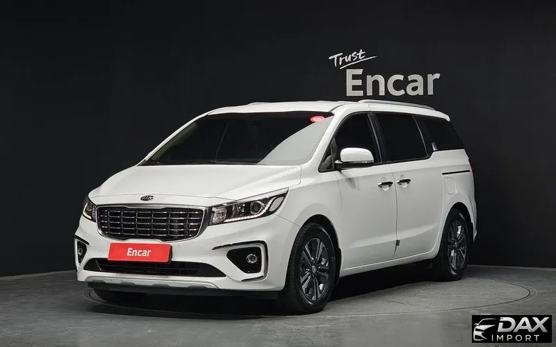 Kia Canival 9-Seater Luxury