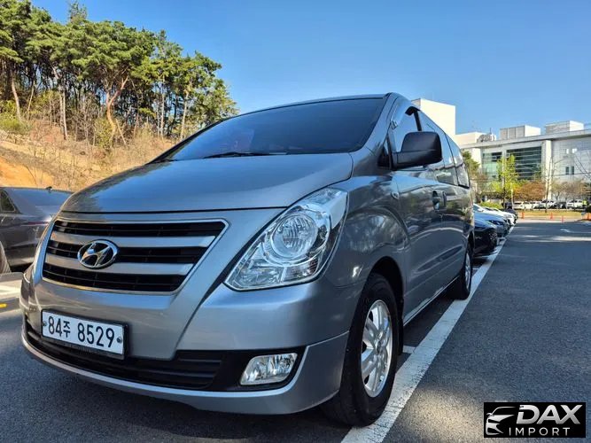 Hyundai Starex 5-Seater VAN