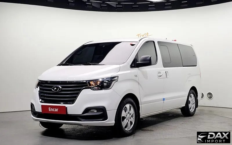Hyundai Starex Wagon 12-Seater