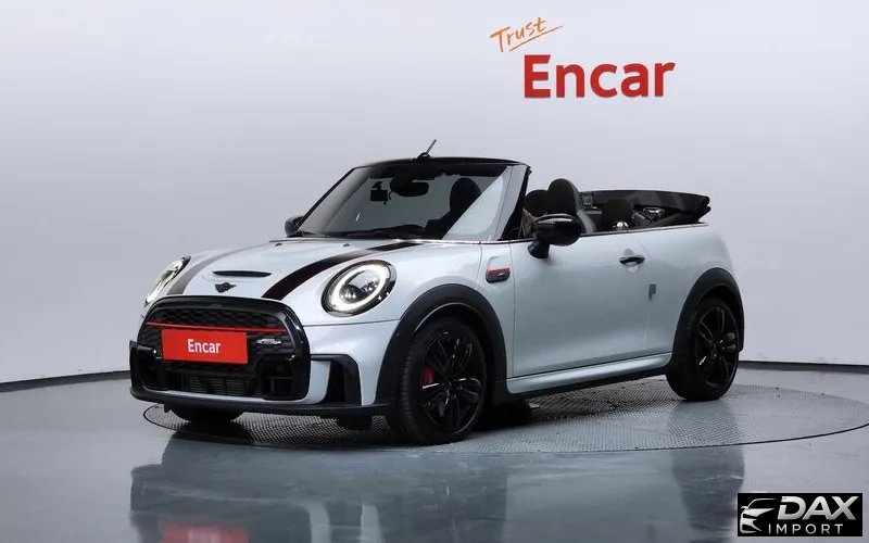 Mini Cooper Convertible JCW Launch Pack