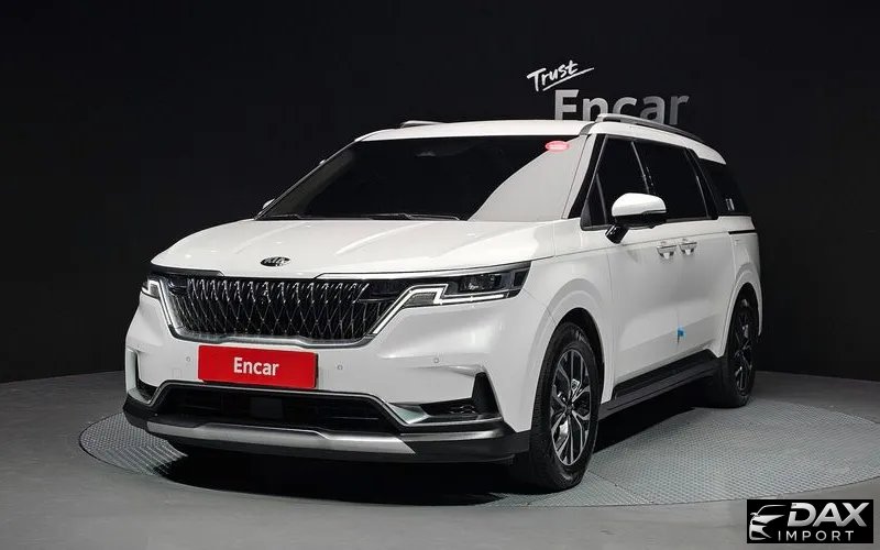 Kia Canival 9-Seater Signature