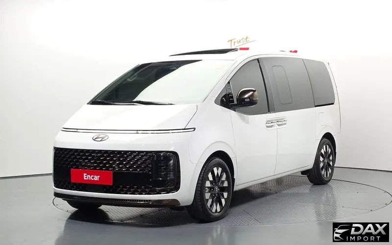 Hyundai Staria HEV 1.6 Lounge 7-Seater